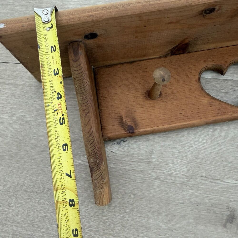 Wooden 23” Cottagecore Heart Hanging Trinket Wall Shelf w Pegs Grandmacore VTG - Picture 8 of 9